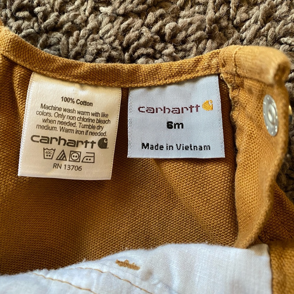 Carhartt 6M Winter Bibs - Picture 4 of 5
